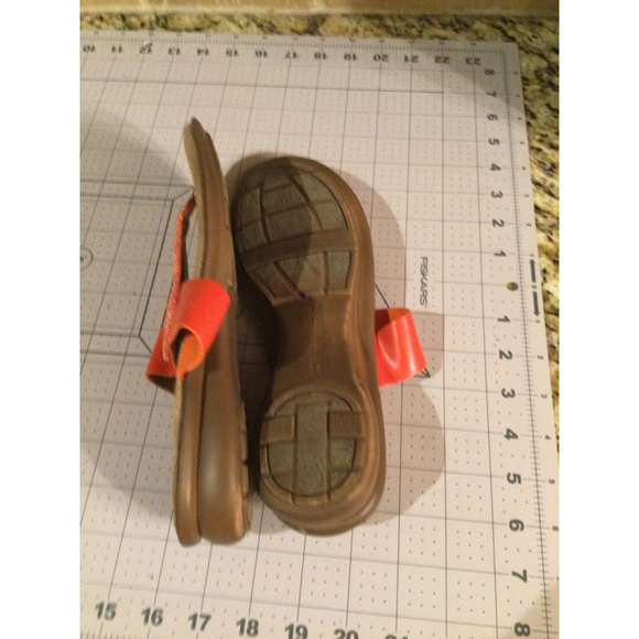 Women's Naturalizer Orange Thong Sandals Size 8.5 - Picture 3 of 4